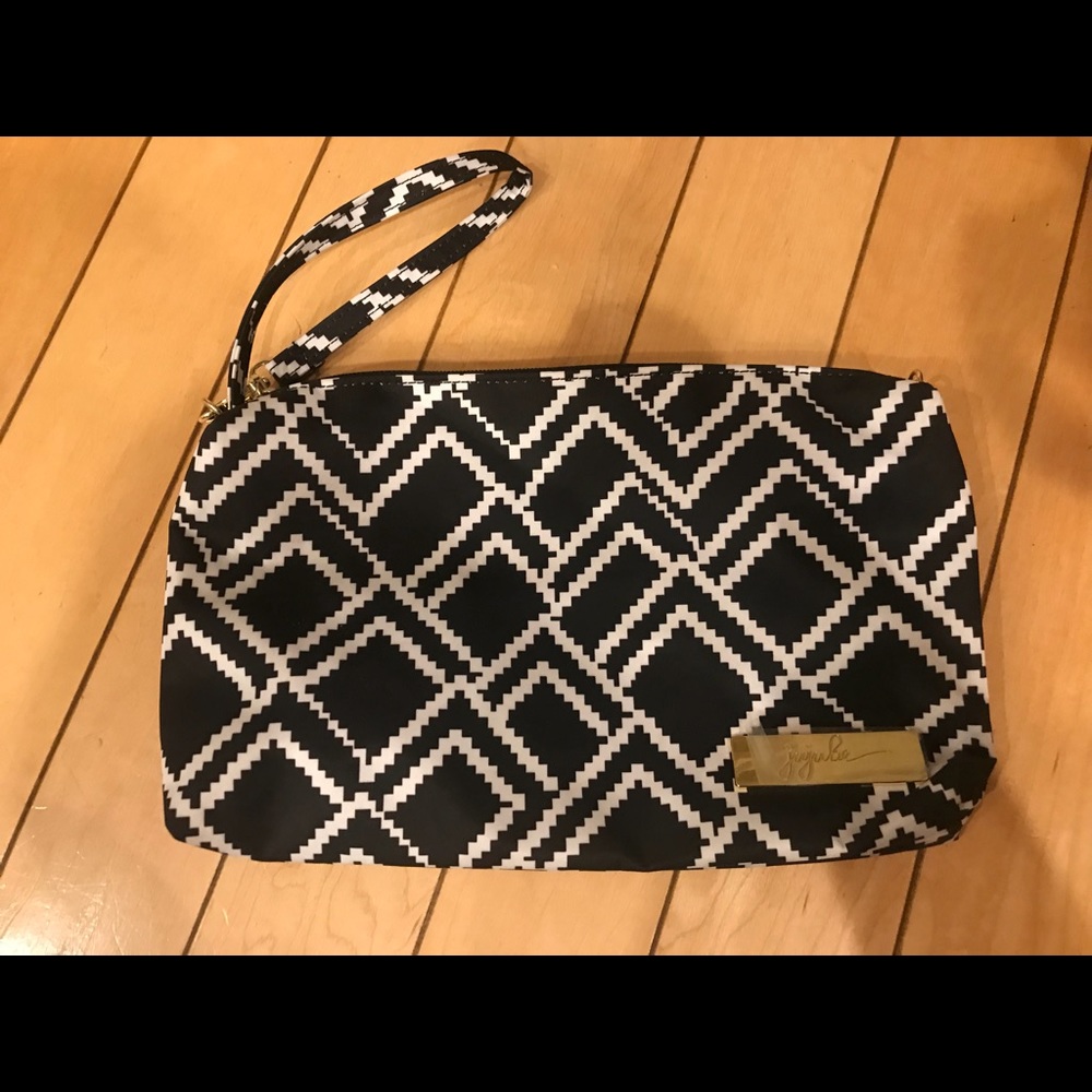NWOT Jujube Be Quick